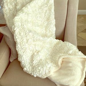 Throw blanket Rose Pattern